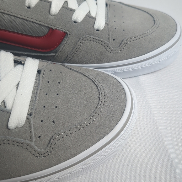 Vans low top sz 11 - Picture 8 of 12